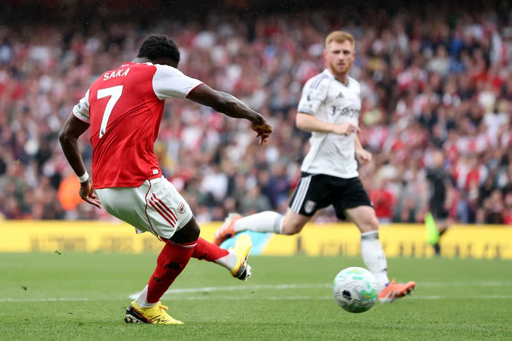 Title race math: Why Arsenal’s six-point lead changes the pressure on Man City